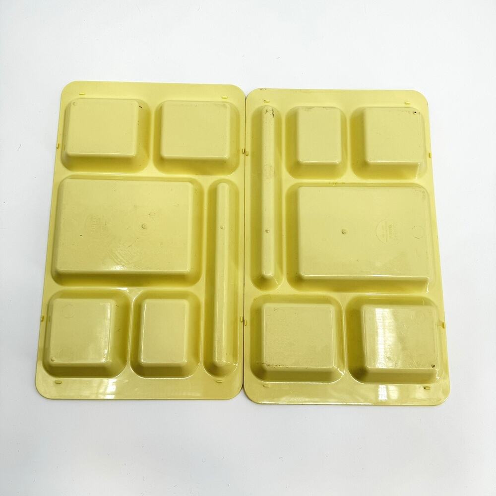 Cambro Plastic Yellow Food Trays 1596PW 6 Compartment Pair Camp Picnic Cafeteria - Picture 3 of 7